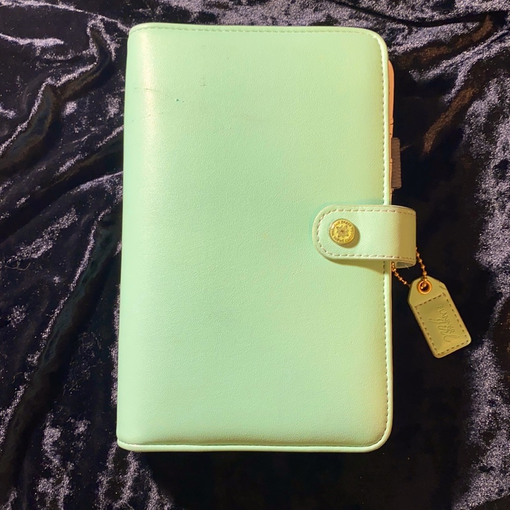 Webster’s Pages Personal Size 6 Ring Planner Mint